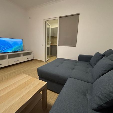 Militari Comfort Apartment Roşu 外观 照片